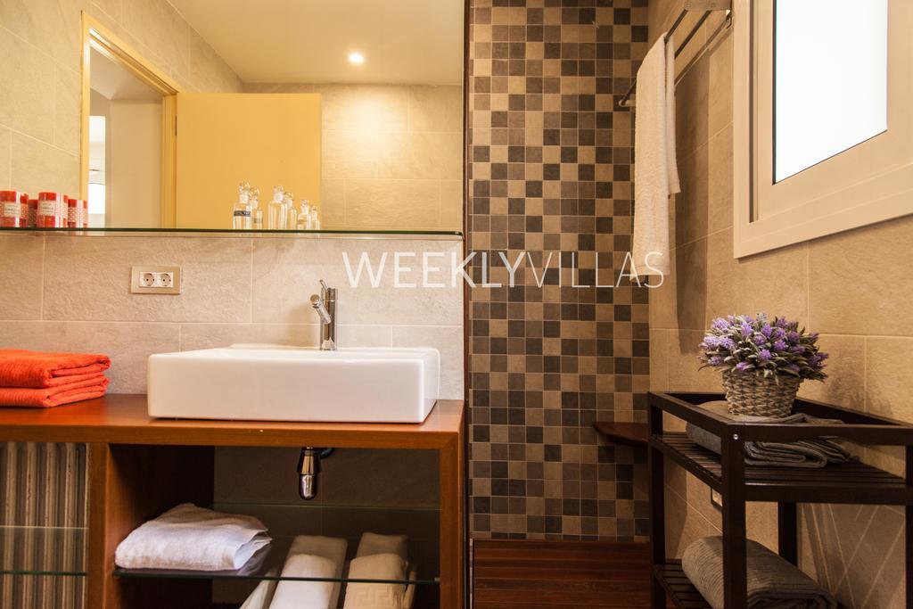 Villa Sitges Tupinetti Beach At 1 Min Walk Amaizing Garden And View Center Sitges 5 Minutes Walk Εξωτερικό φωτογραφία