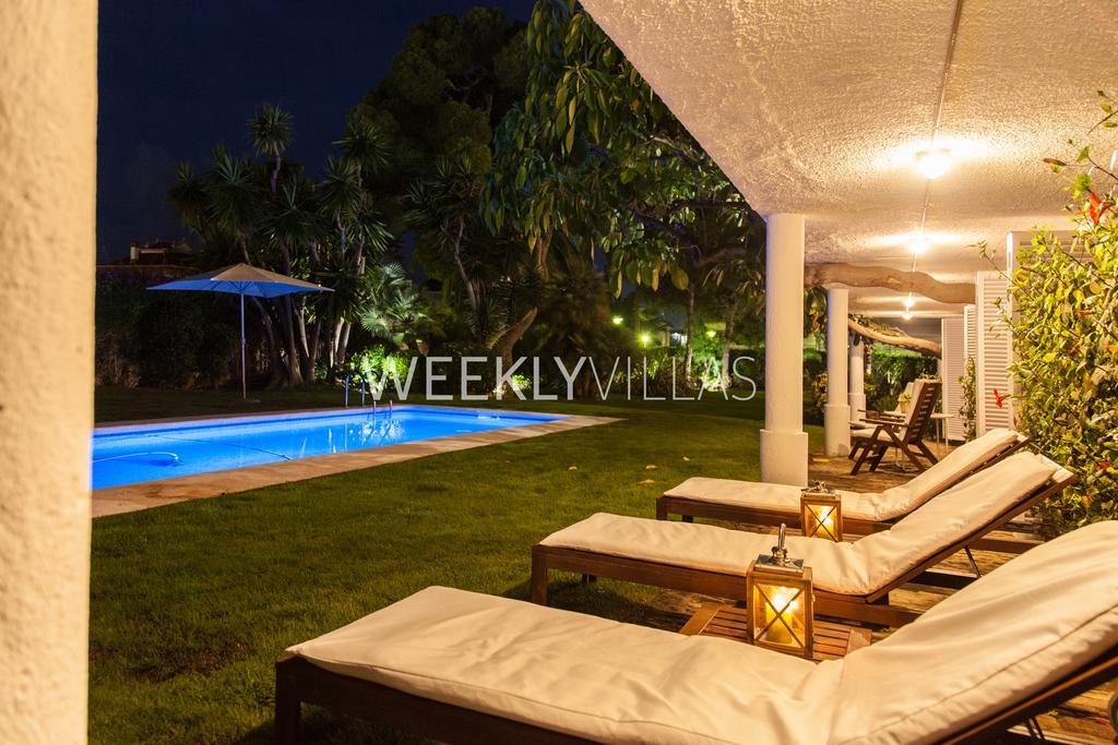 Villa Sitges Tupinetti Beach At 1 Min Walk Amaizing Garden And View Center Sitges 5 Minutes Walk Εξωτερικό φωτογραφία