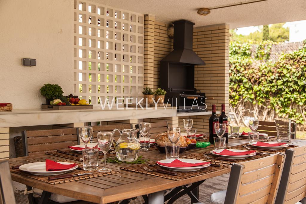 Villa Sitges Tupinetti Beach At 1 Min Walk Amaizing Garden And View Center Sitges 5 Minutes Walk Εξωτερικό φωτογραφία